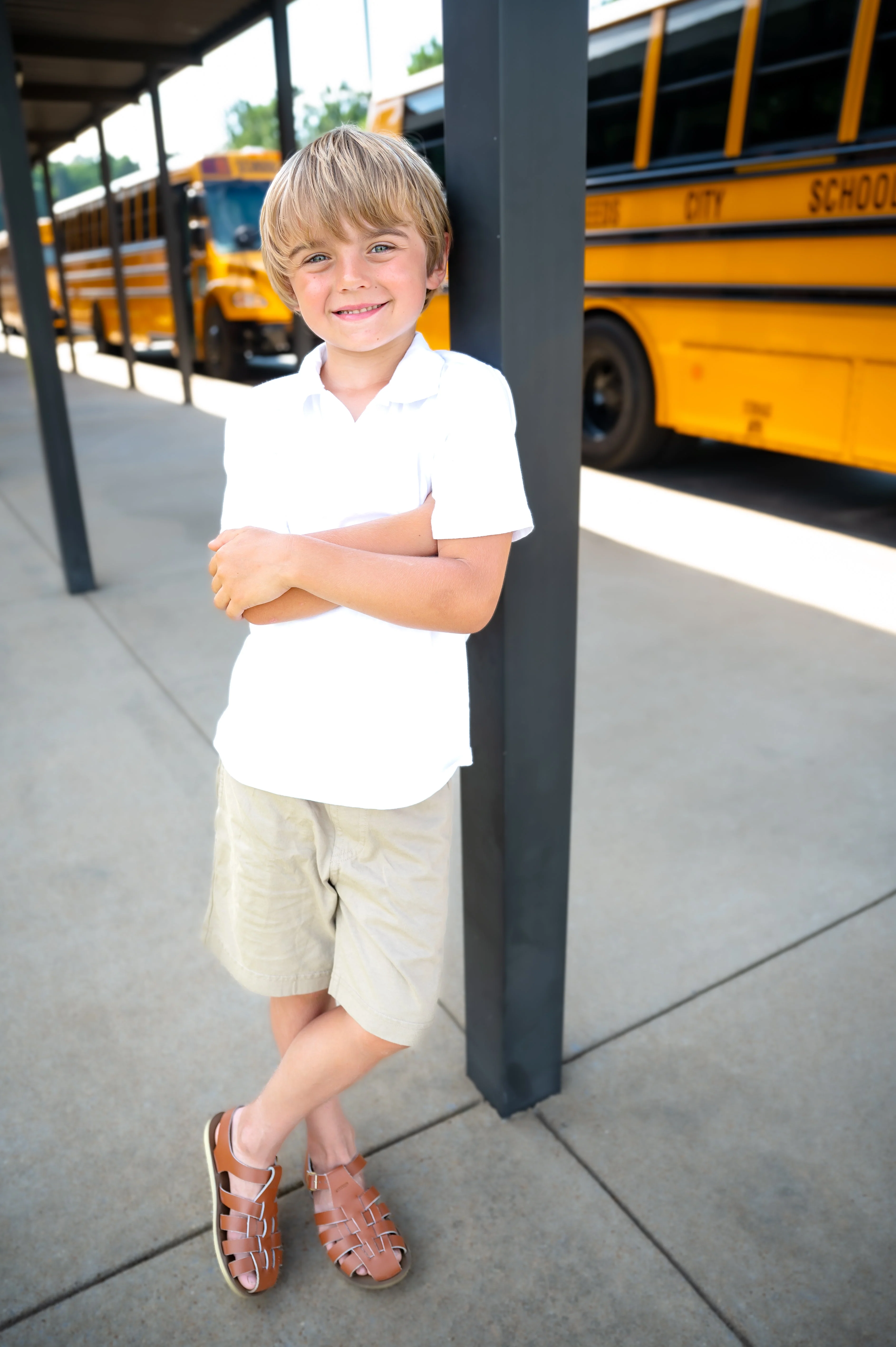 Boys Soft Cotton UPF 50+ Above-Knee Side Pocket Shorts | Dark Navy - Drispect